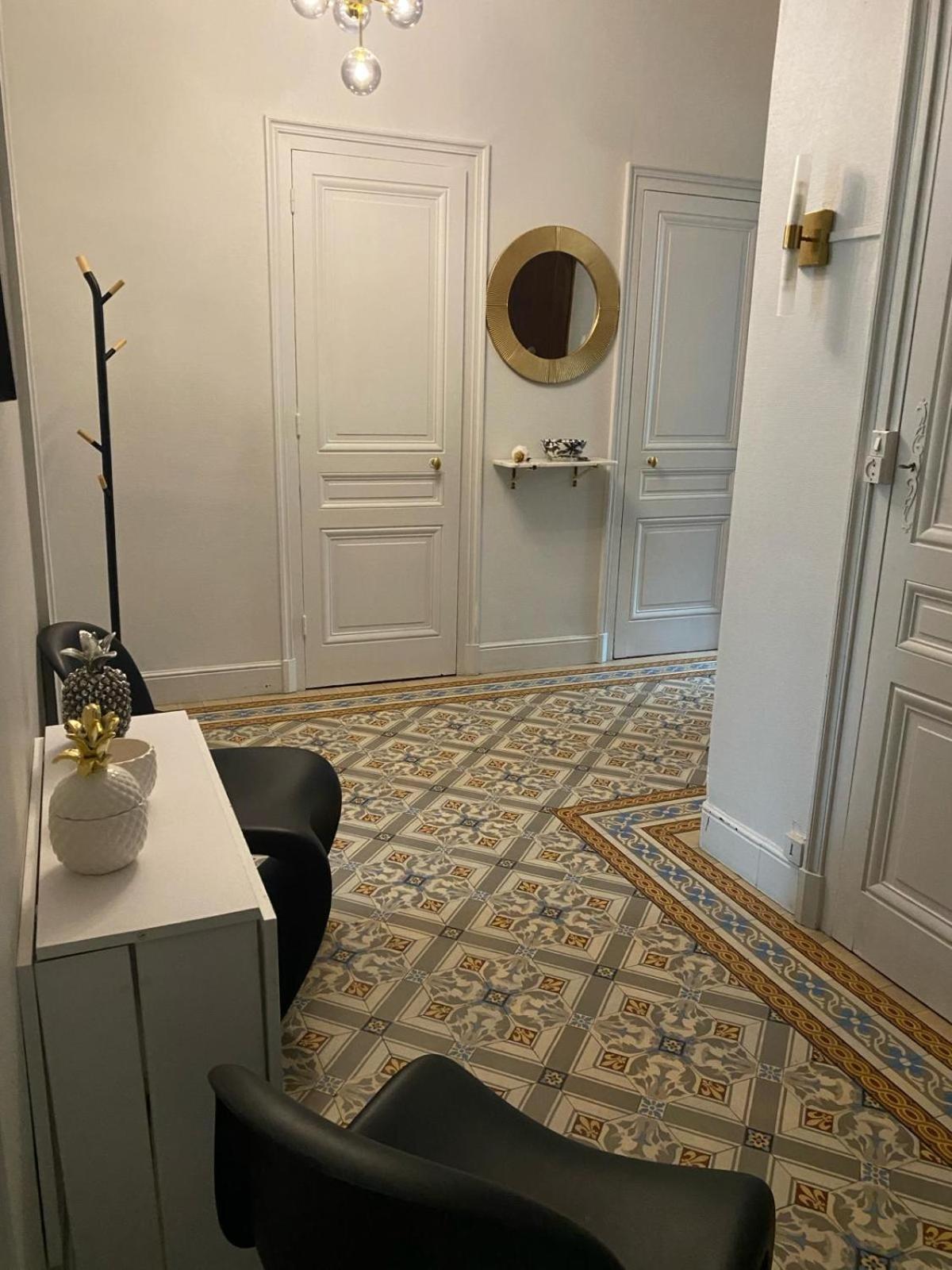 Belges Apartment ลียง ภายนอก รูปภาพ
